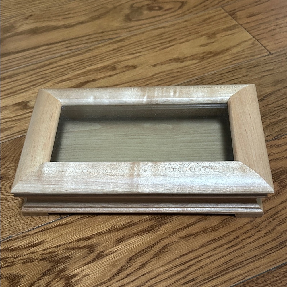 Maple Wooden Display Box with Glass Top